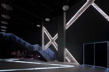 Dali Transformer Theater: Immersive Theatrical District